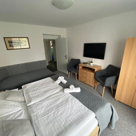 Apartment Gudi 塔查斯卡-鲁穆尼卡 外观 照片
